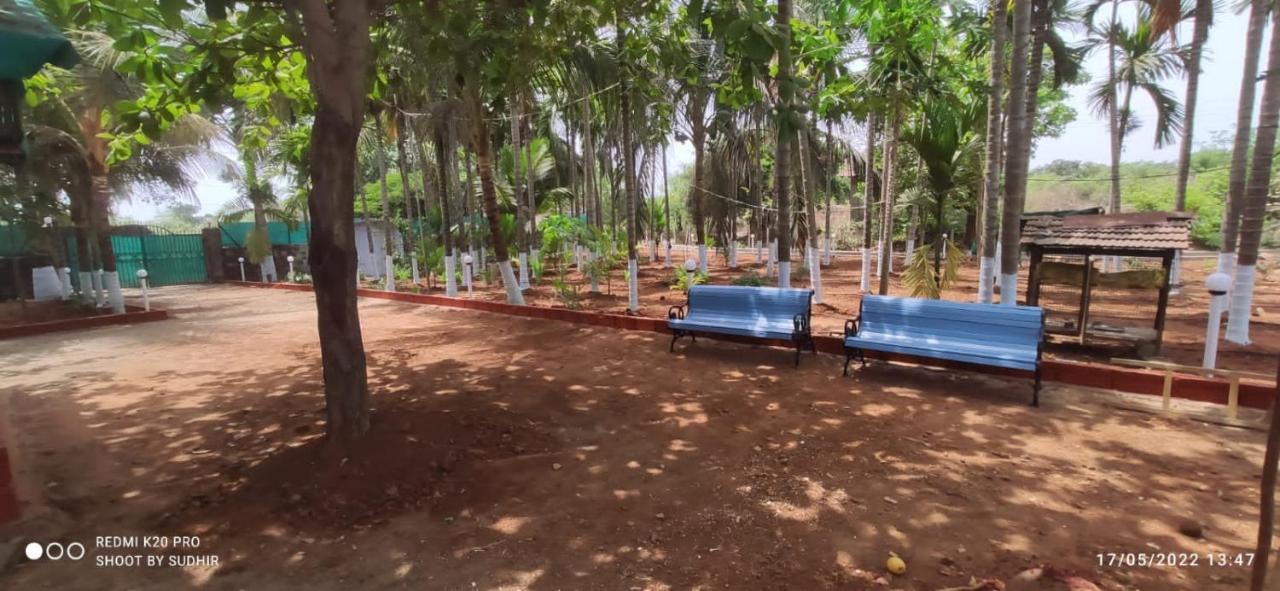 Vasant Lata Farm House Villa Barashiv Buitenkant foto